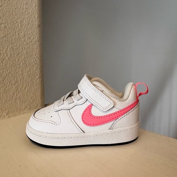 Nike Court Borough Low 2 TDV Baby Sneakers White Pink 4C BQ5453-108 - Picture 2 of 9